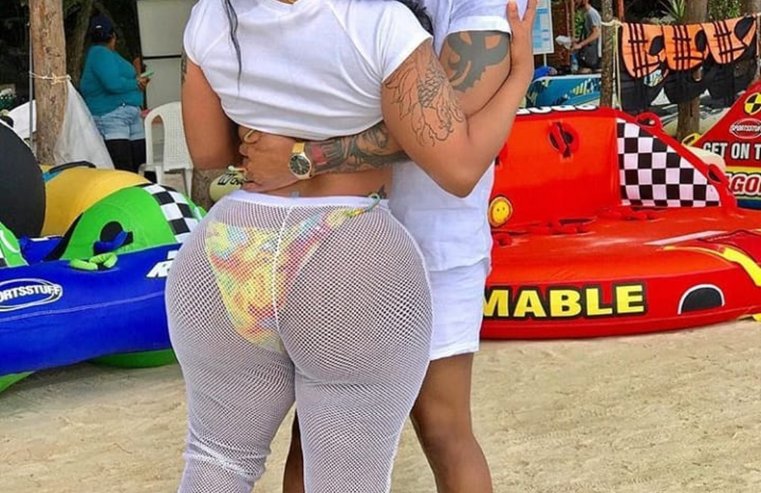 Kenyan Socialite Vera Sidika Flaunts Massive Butt In Bikini Miss Petite Nigeria Blog