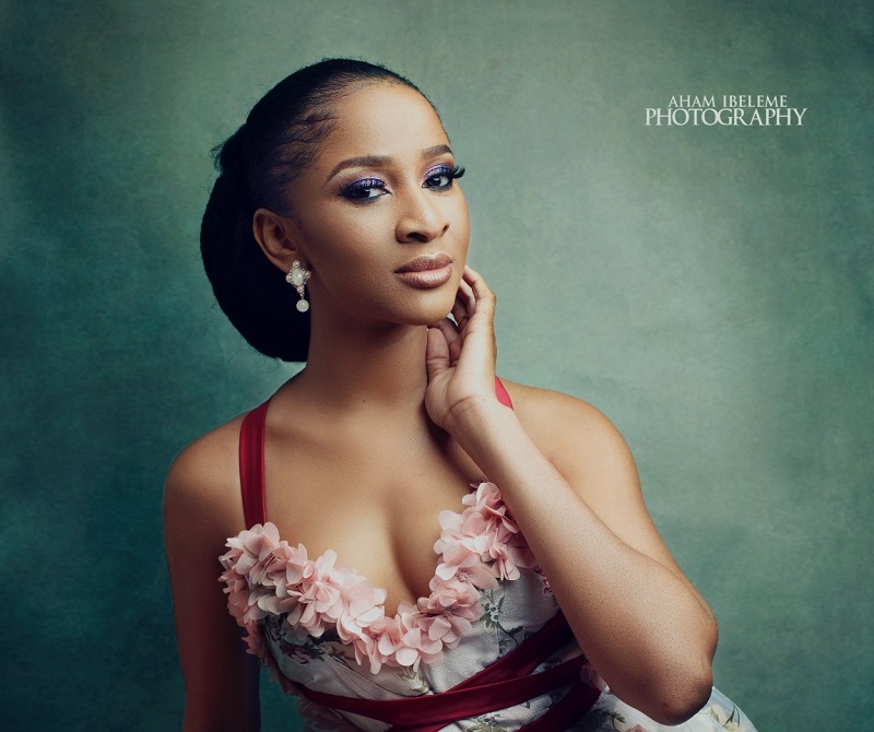 Adeusa Etomi releases sultry photo as she turns a year older