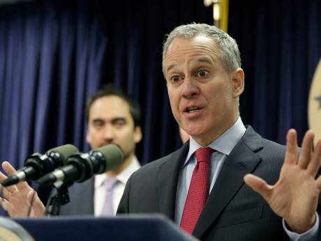 New York Attorney General resigns after report of women abuse